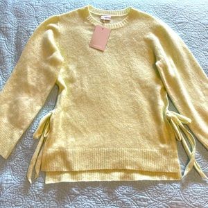 NEW Mama.Licios Crew Neck Modern Sweater Size M